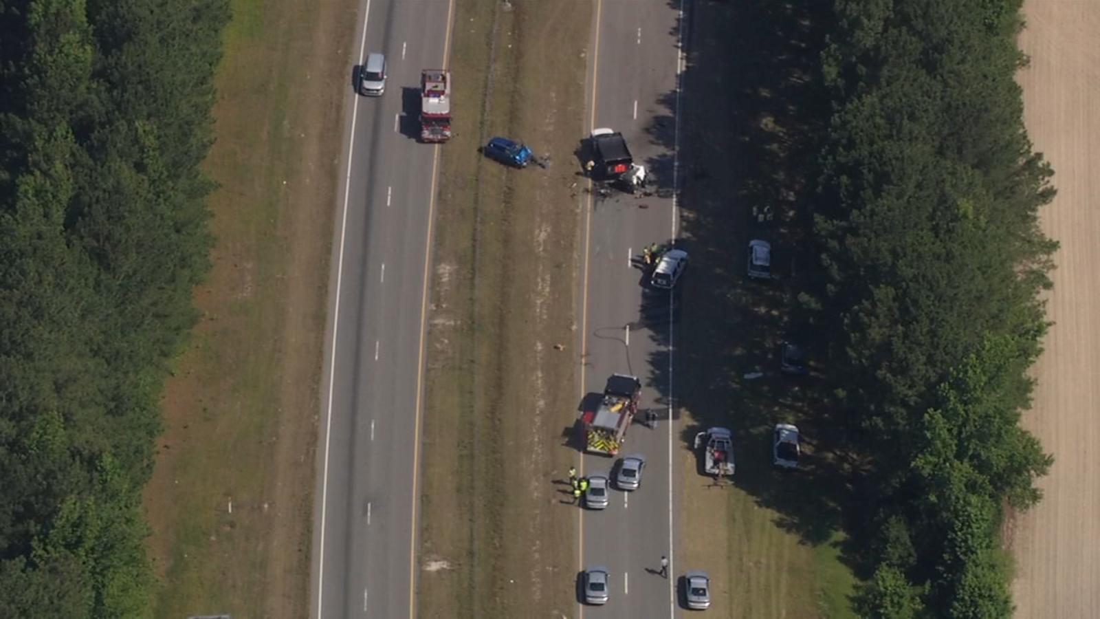 Crash shuts down lanes on US 70 in Johnston County - ABC11 Raleigh-Durham