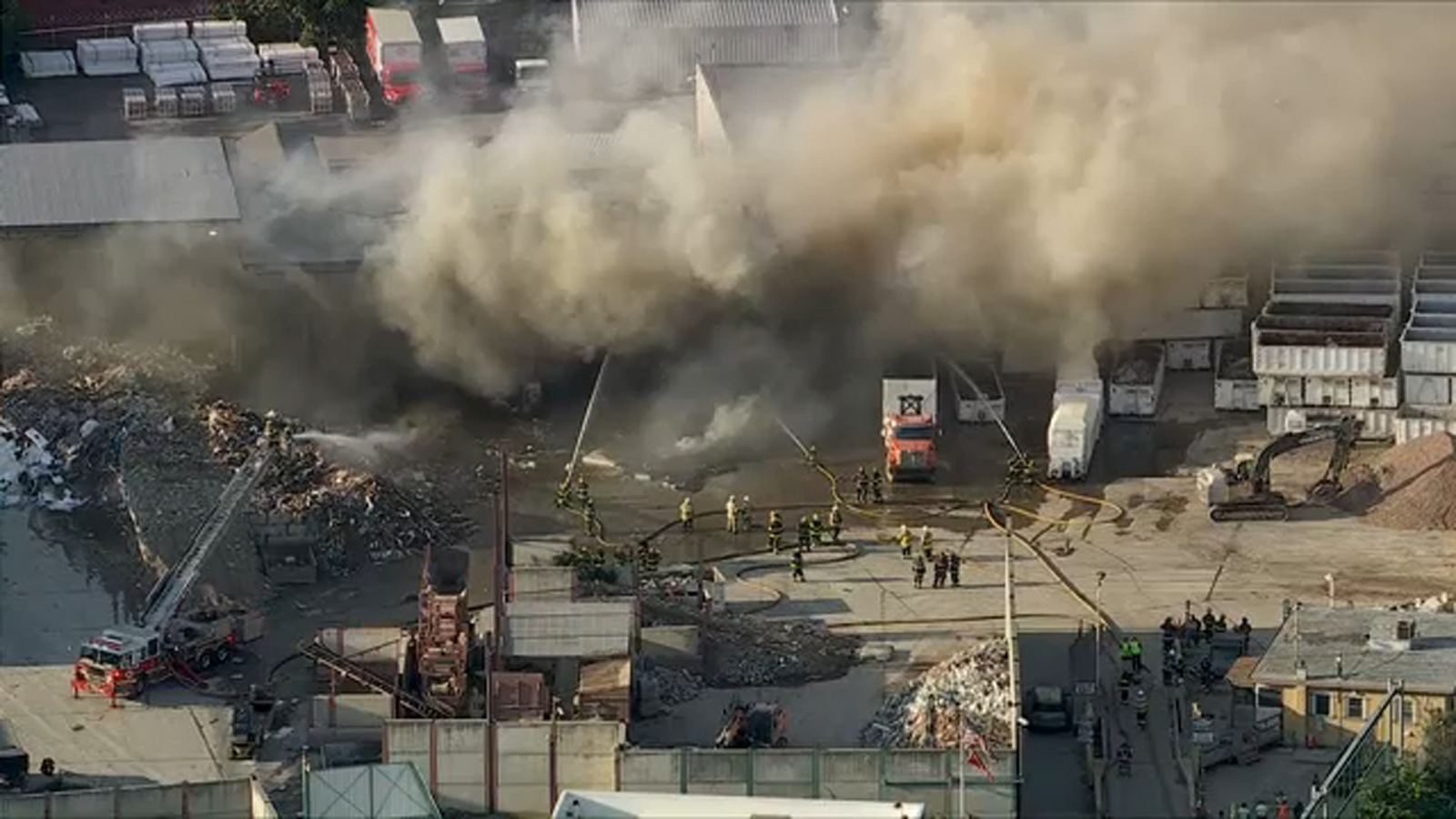 Firefighters battle blaze at recycling facility in Hunting Park