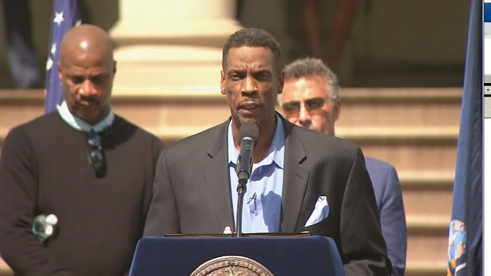 31 years after Mets World Series win, Dwight Gooden gets keys to the