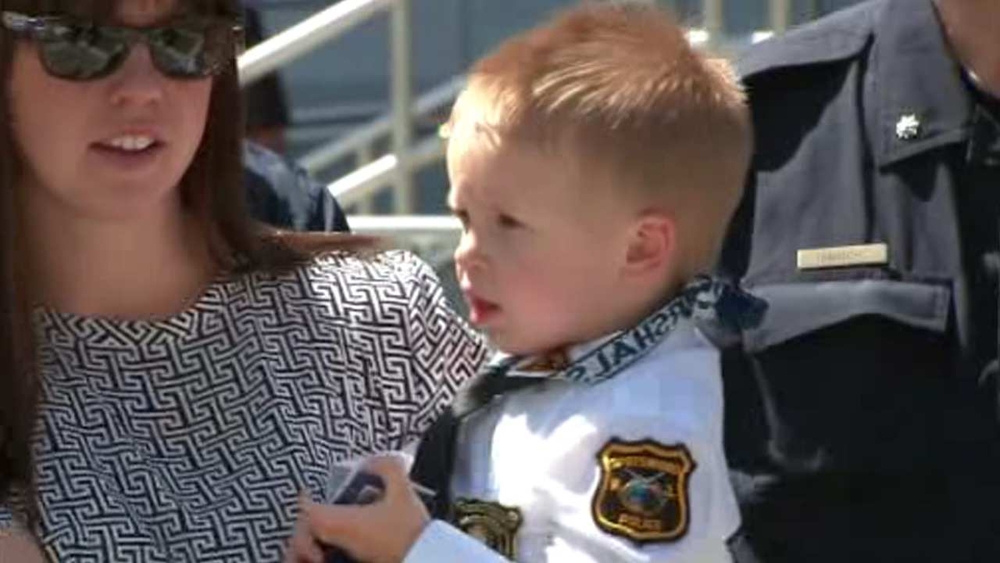 3-year-old with a terminal disease gets to be a "fed for the day"