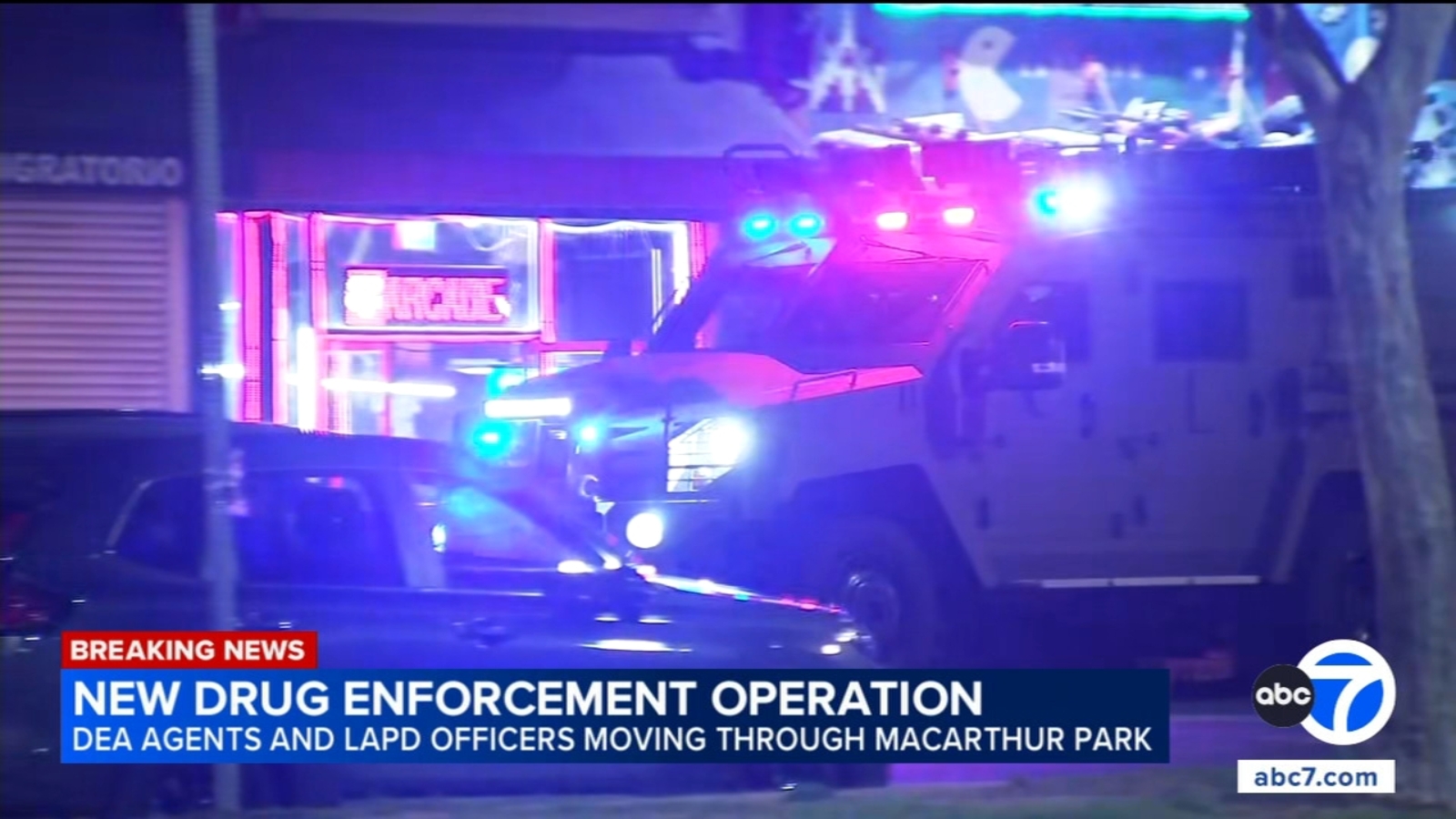 Los Angeles police and DEA agents conducting anti-drug operation in MacArthur Park Los Angeles police and DEA agents conducting anti-drug operation in MacArthur Park