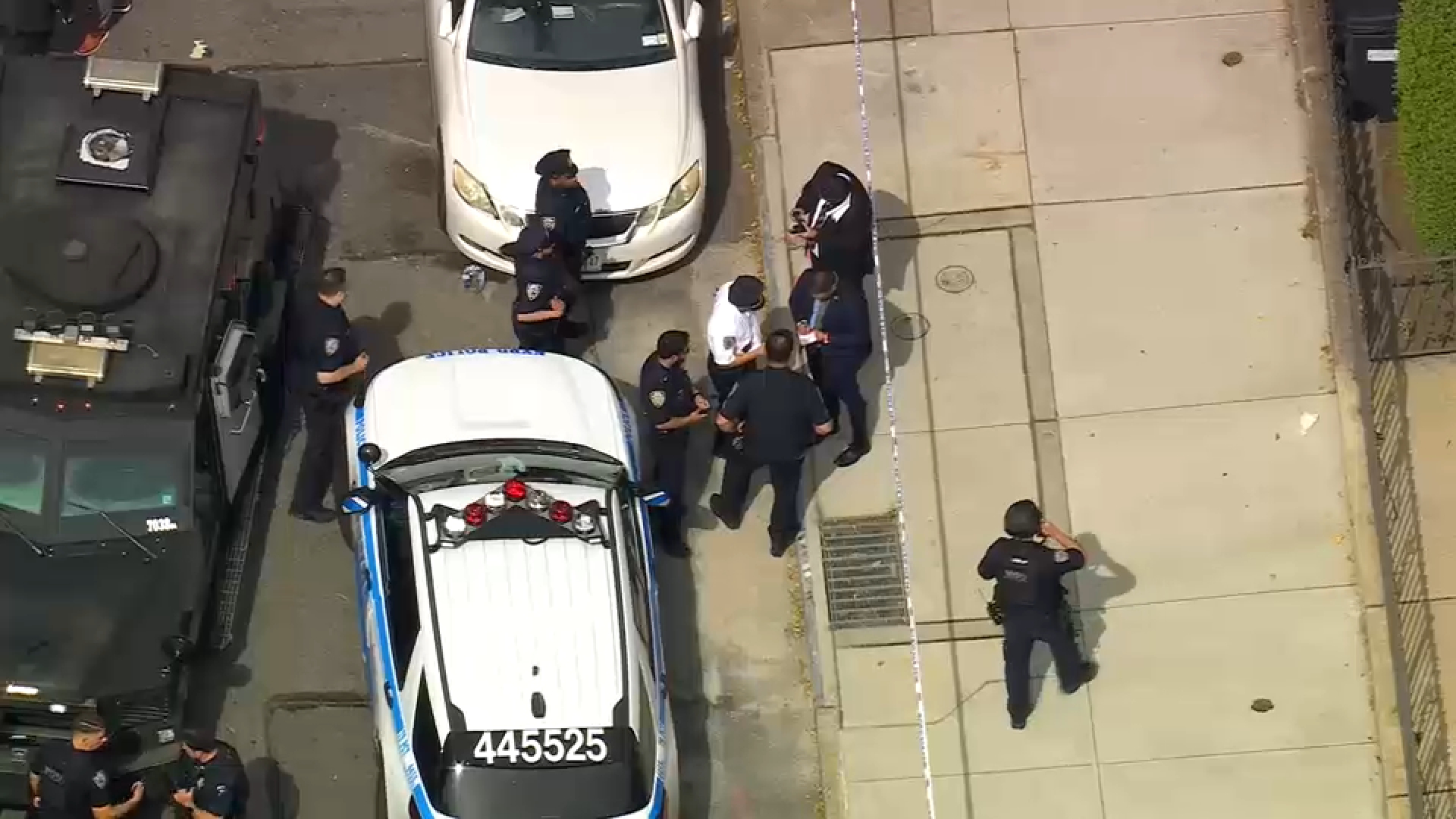 NYPD officer shot during standoff with barricaded suspect in Brooklyn; suspect also shot