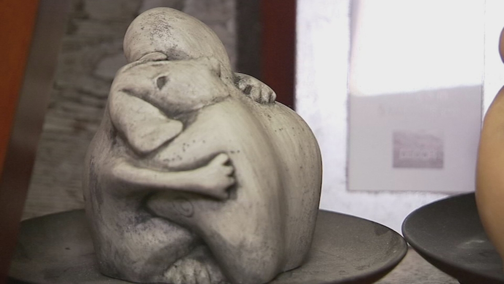 VIDEO: Shelter Me - Everlasting Hug
