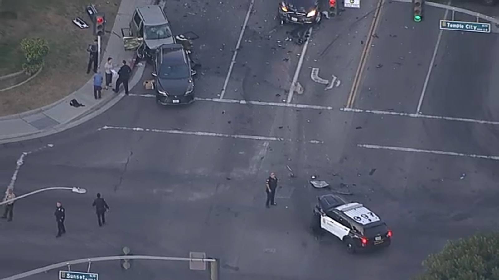 Pursuit ends in crash involving deputy in Arcadia Pursuit ends in crash involving deputy in Arcadia
