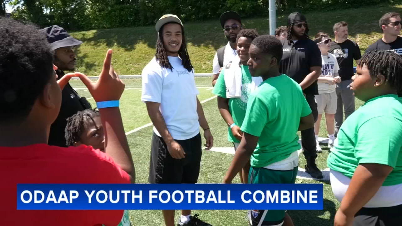 Eagles WR Makai Lemon brings his expertise to football clinic in Germantown