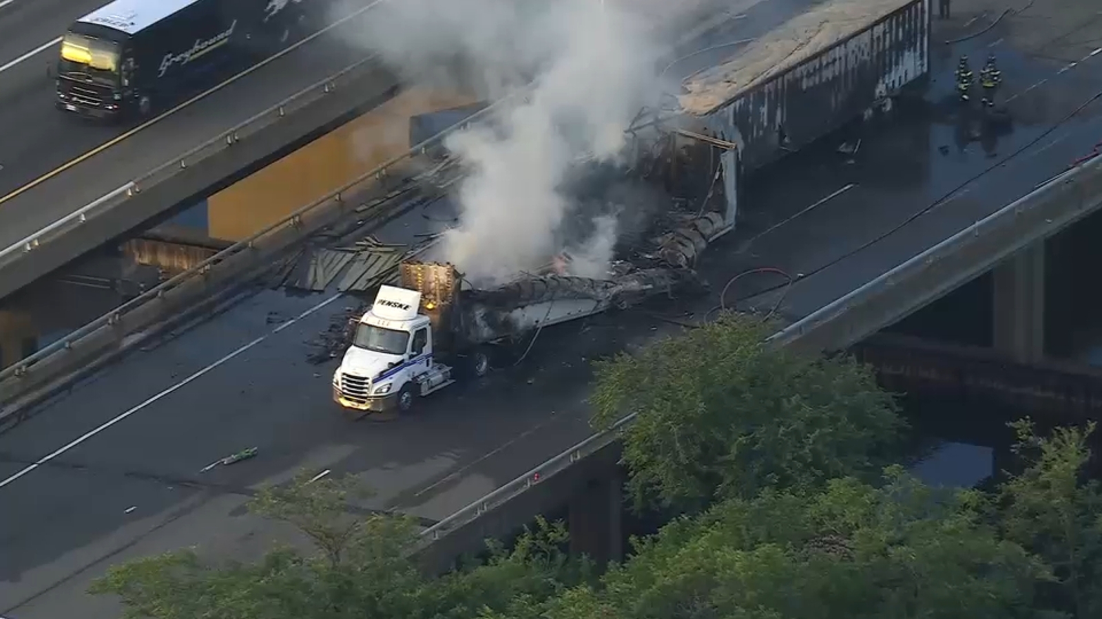 2 tractor-trailers crash on NJ Turnpike, burst into flames snarling traffic