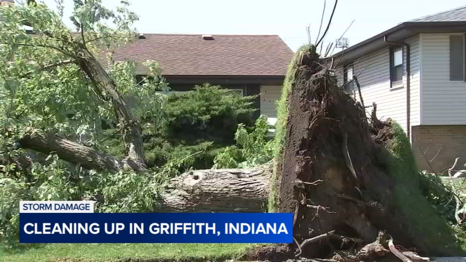 Chicago weather update: More storm damage, power outages impacting