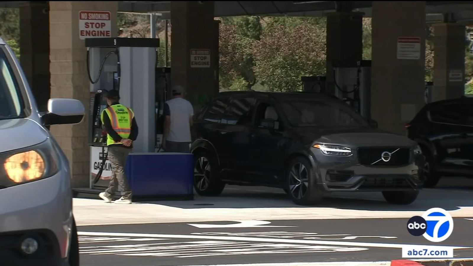 Costco's first standalone gas station opens in Mission Viejo as California gas t...