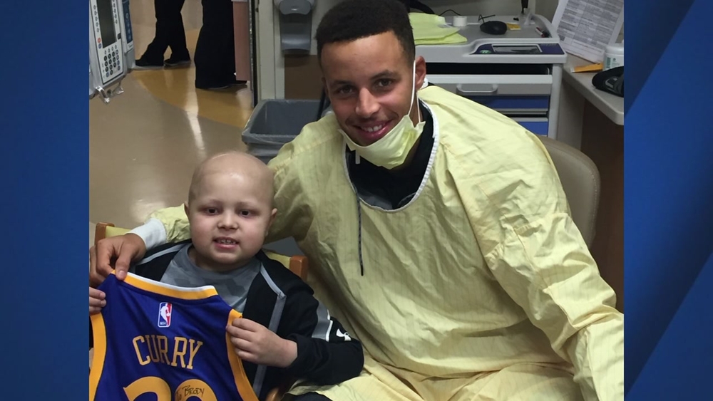 Brody Stephens, 8-year-old boy who befriended Stephen Curry, dies after cancer fight - ABC7 Chicago