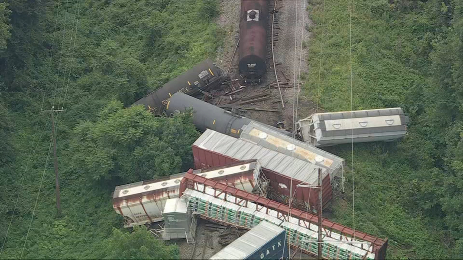 16 freight train cars derail in Bensalem, Bucks County; no hazmat leaks found