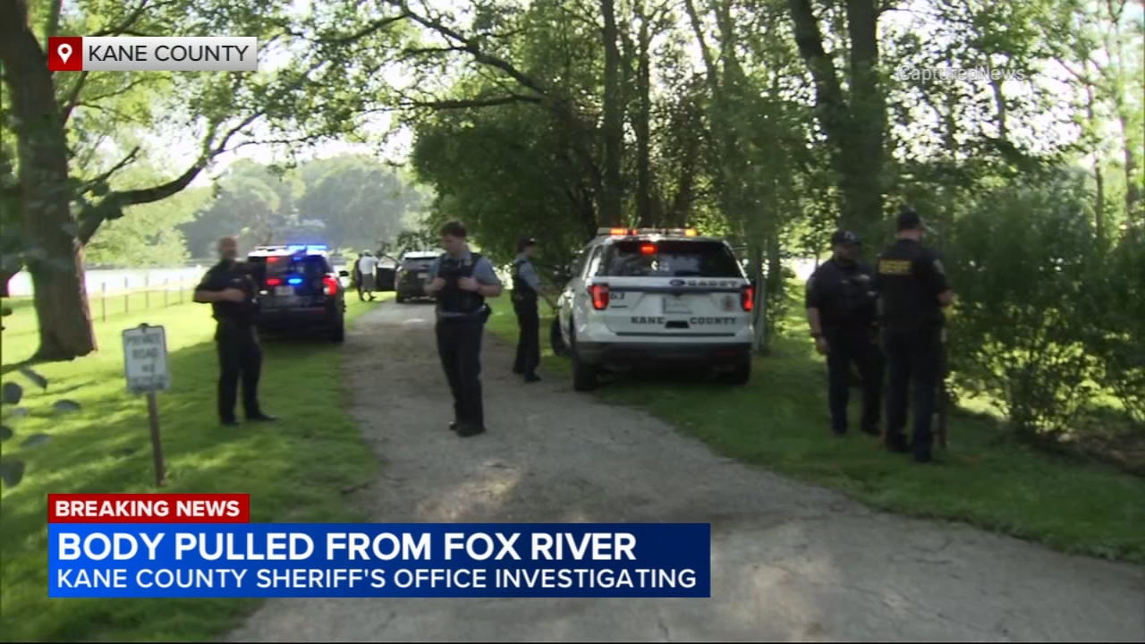 Body pulled from Fox River in west suburbs: sheriff