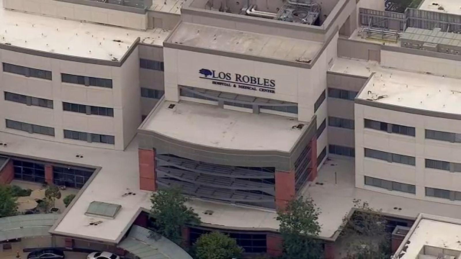 Man accused of attempted murder shot by police inside Thousand Oaks hospital