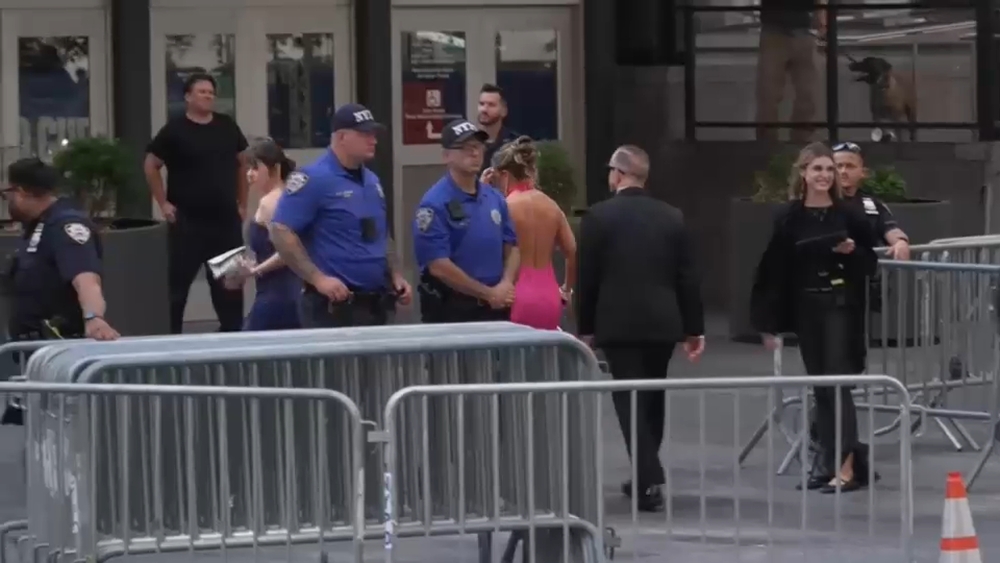 Swift and Kelce wedding reportedly getting underway at MSG