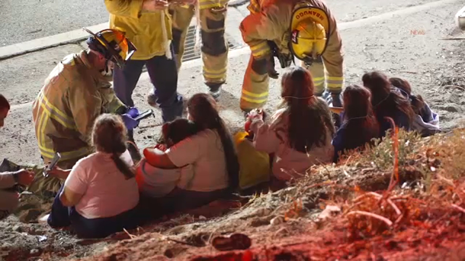 10 injured, including children, in SUV rollover crash on 5 Freeway in Sun Valley