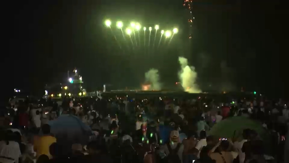 Thousands celebrate Fourth of July at Jones Beach