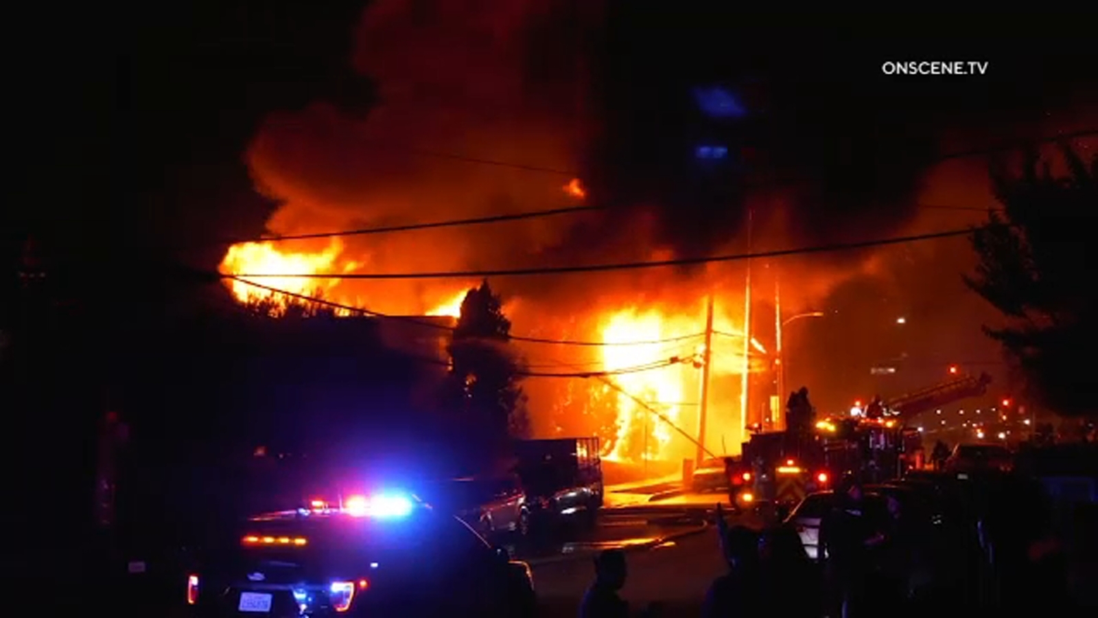 Massive blaze tears through La Habra commercial building on July 4th Massive blaze tears through La Habra commercial building on July 4th