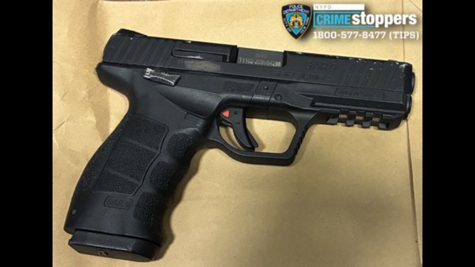 NYPD officer shot in Brooklyn, 18-year-old suspect in custody
