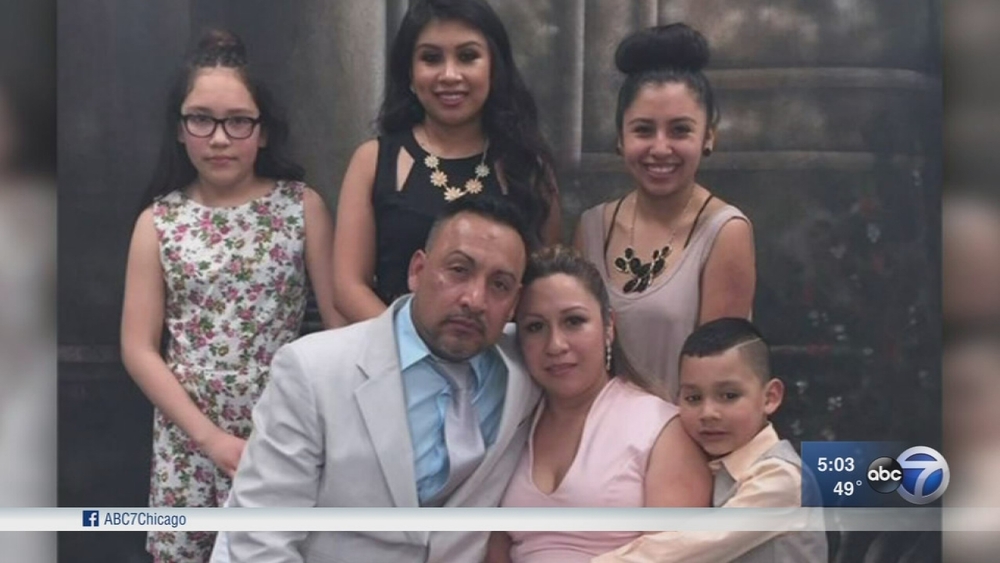 Father of 7 killed while trying to sell cell phone