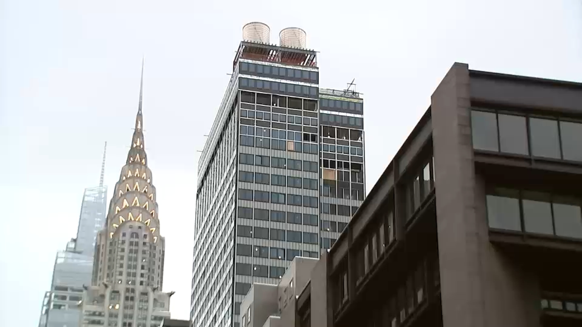 Crews working to stabilize Midtown high-rise after buckling columns discovered