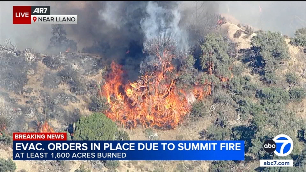 Fire in Antelope Valley burns 1,600 acres, prompts evacuations