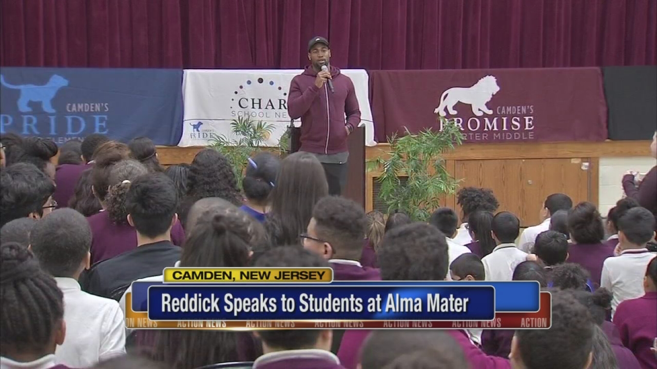Temple's Haason Reddick, No. 13 draft pick, returns to fmr. middle school -  6abc Philadelphia, image size:1280x720