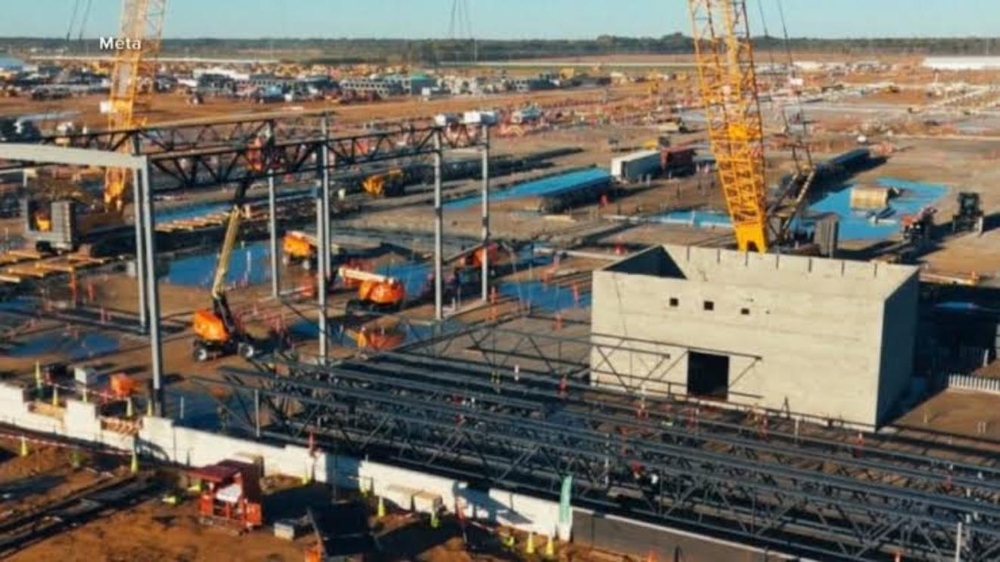 Meta expands plan for massive data center