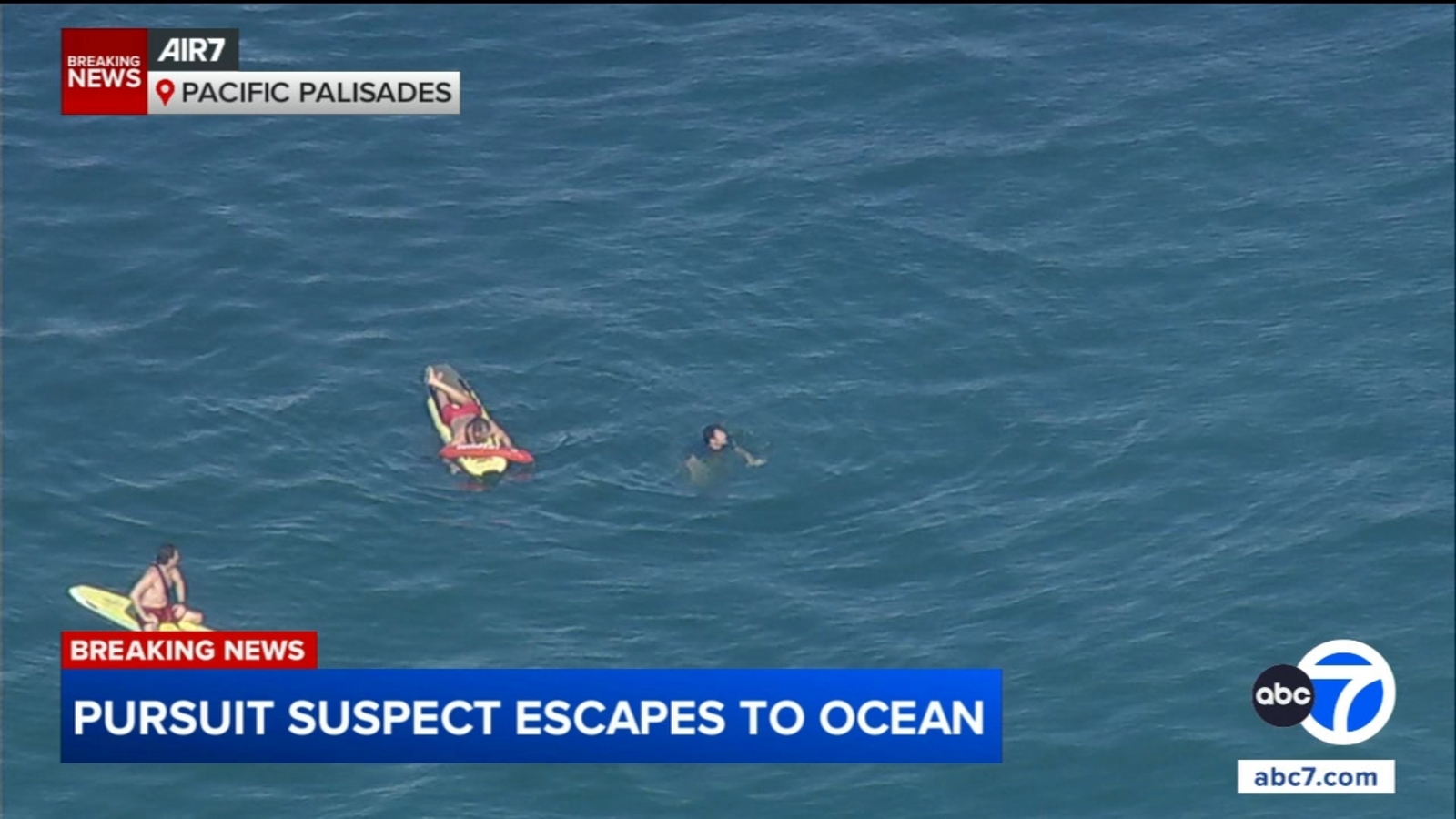 Chase suspect swims into ocean off Pacific Palisades in attempt to evade police Chase suspect swims into ocean off Pacific Palisades in attempt to evade police
