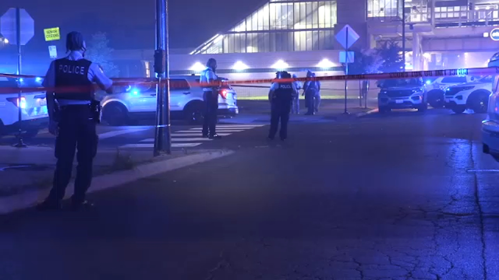 4 shot, 1 fatally, in Washington Park, Chicago police say