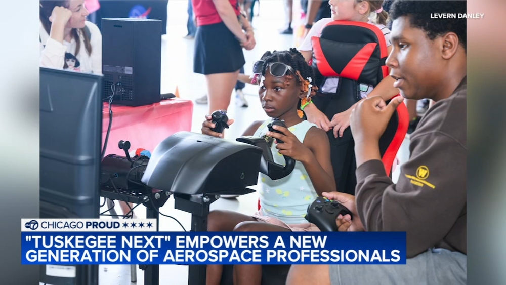 'Tuskegee Next' empowers new generation of aerospace professionals in Chicago area