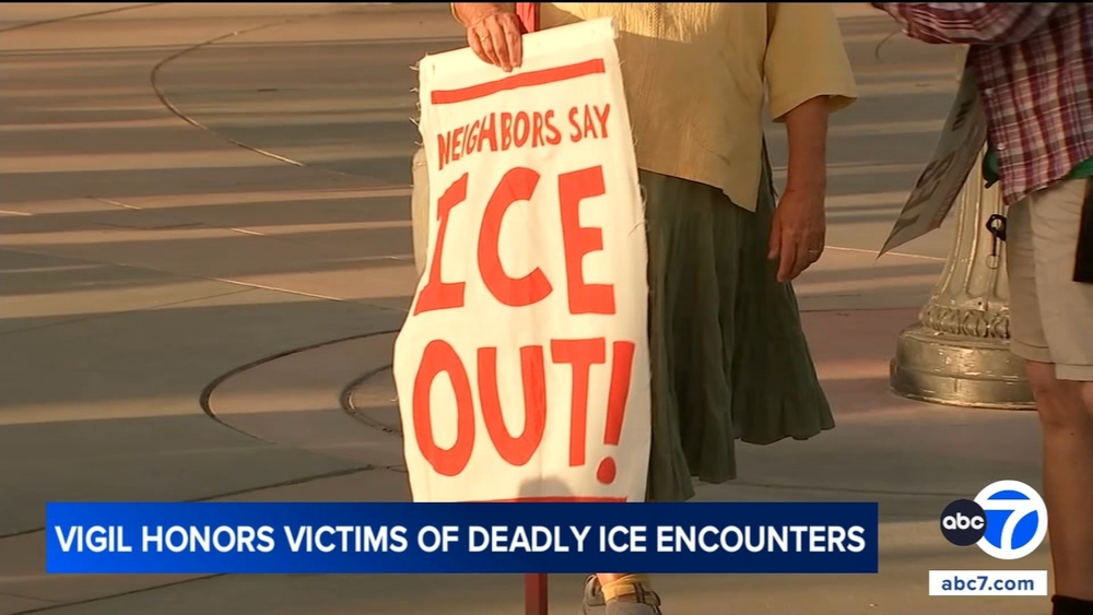 Vigil held in Boyle Heights after recent deadly ICE shootings