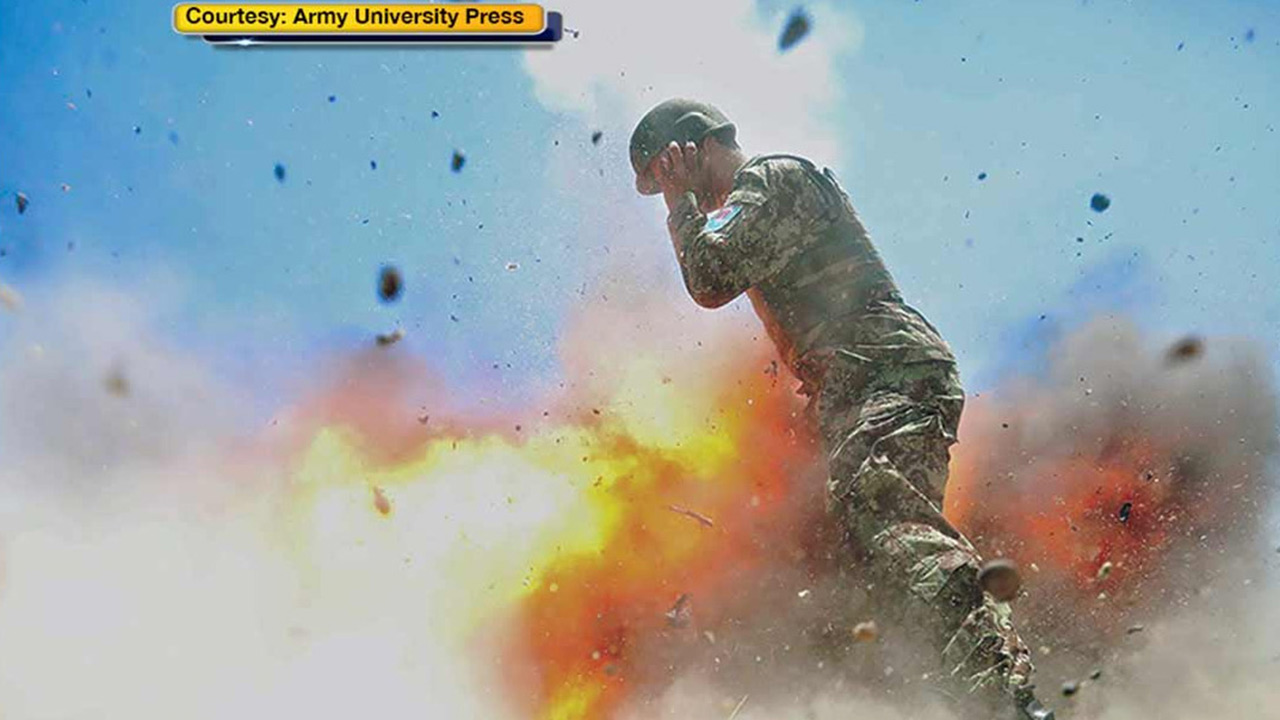 Army releases controversial picture showing photographer's last moment