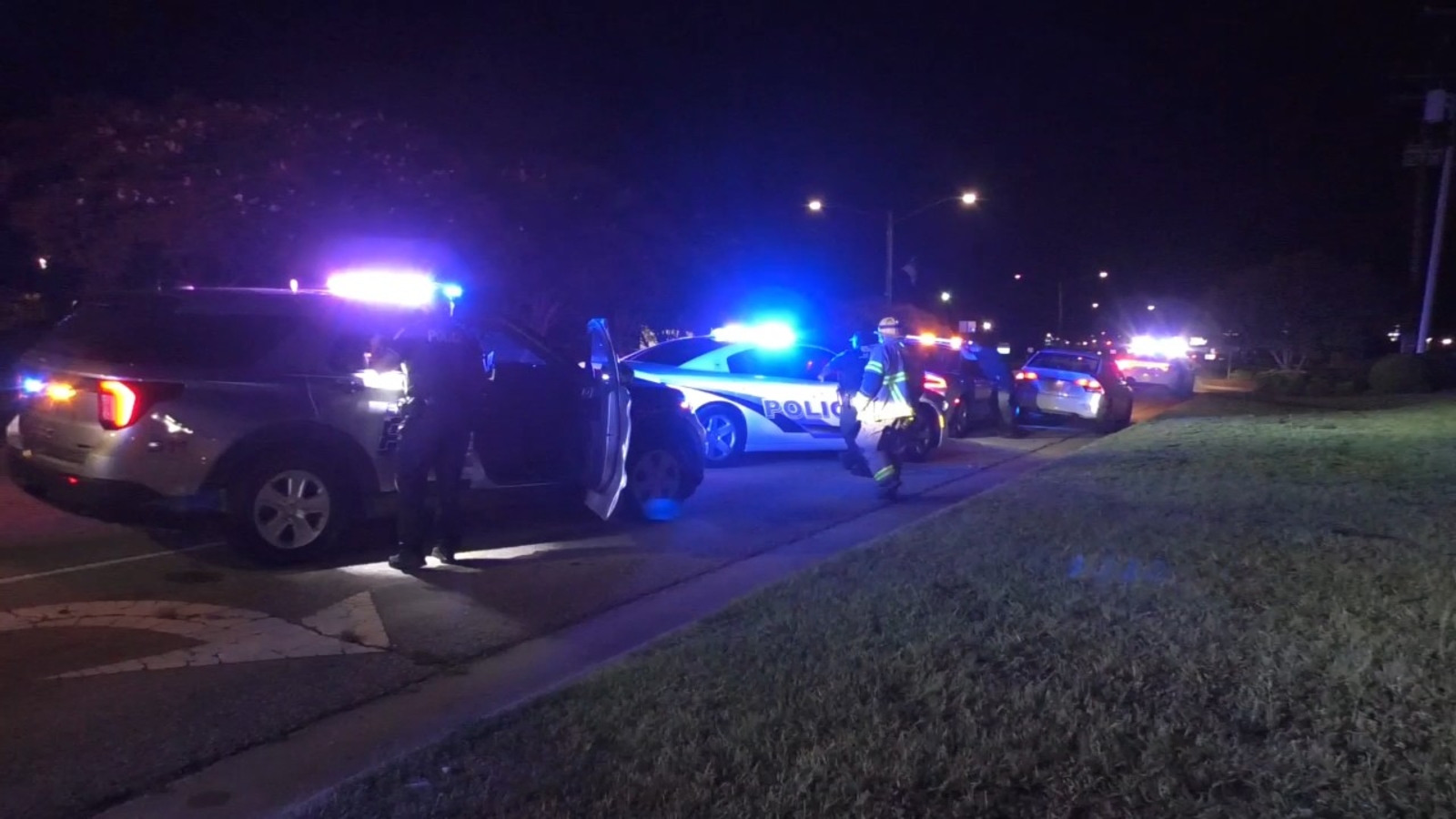 2 in custody after police chase from Erwin to Dunn ends in crash