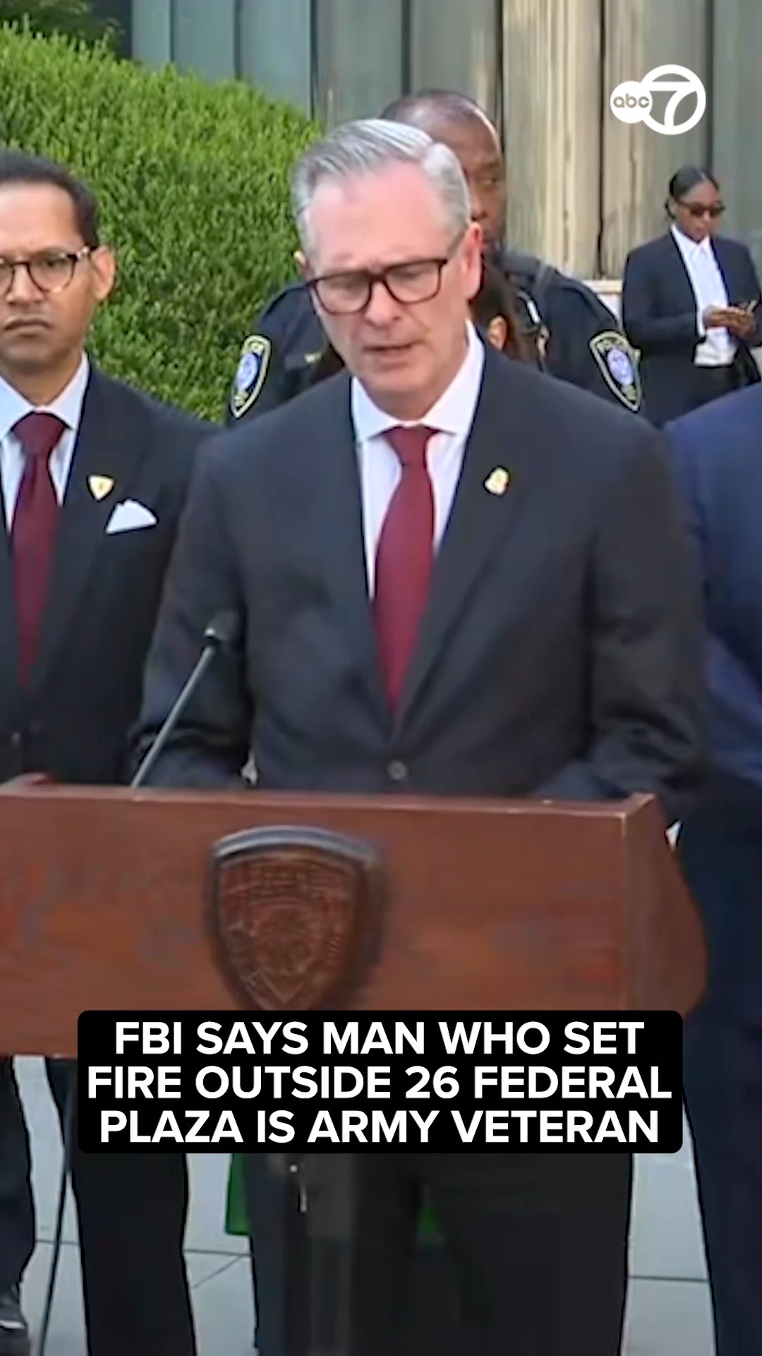 FBI says man who set fire outside 26 Federal Plaza is Army veteran