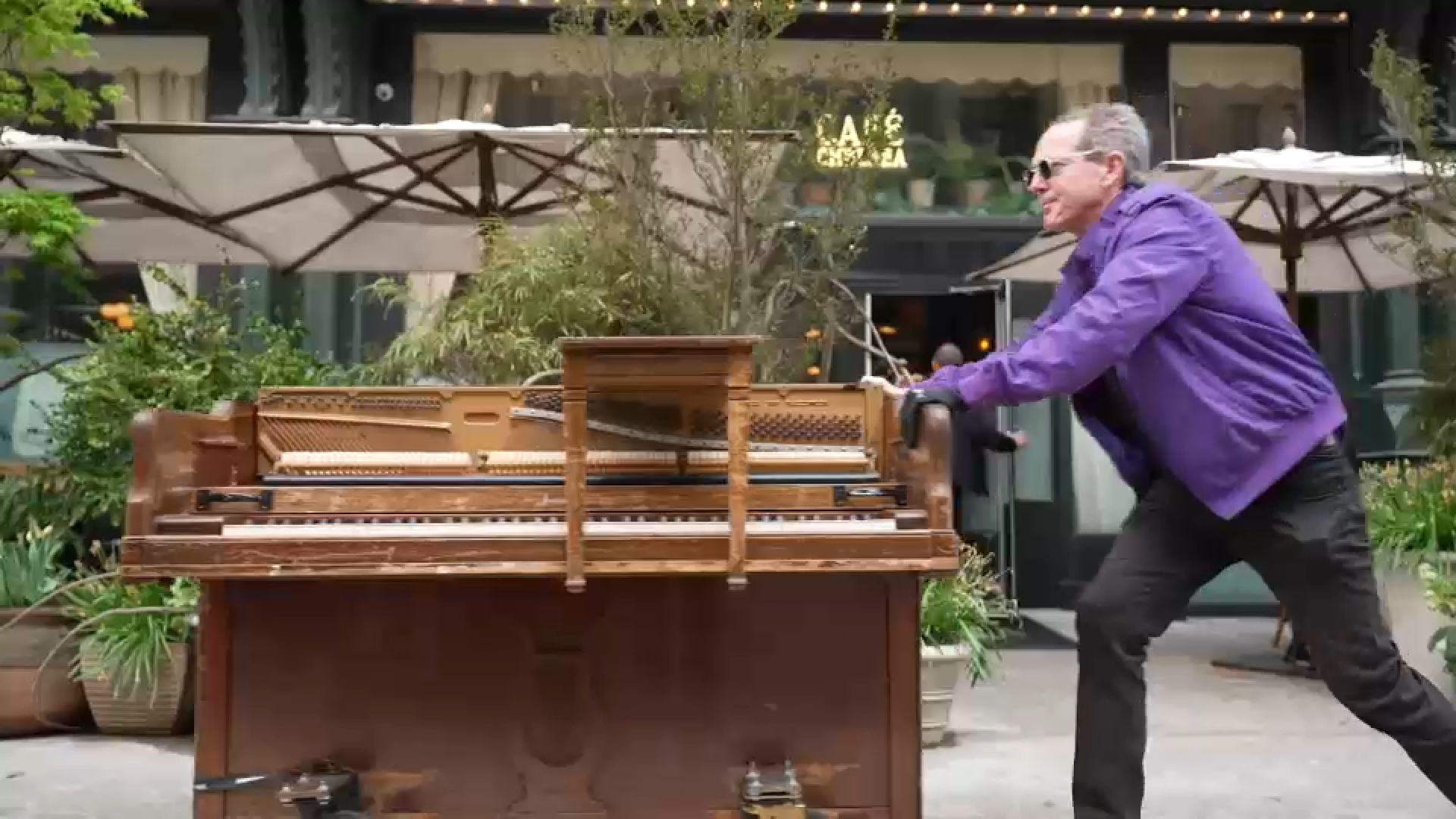How a musician's 500-pound piano is making music accessible in NYC