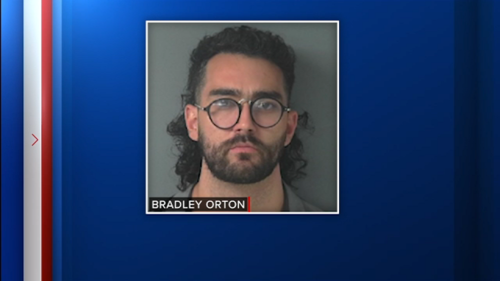 Spa worker arrested, accused of assaulting woman during massage: MCSO