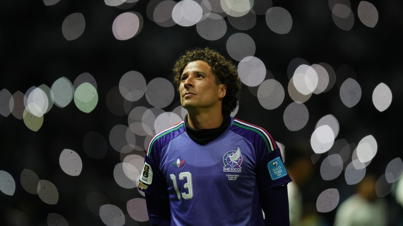 Mexico goalkeeper Guillermo Ochoa returns to the field after the half time during a World Cup Group A soccer match against Czechia in Mexico City, Wednesday, June 24, 2026.