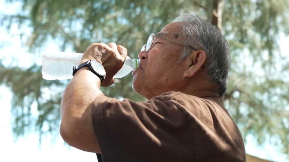 Doctors warn extreme heat can strain the heart, especially for older adults