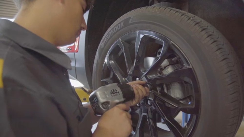 Children First: Groppetti internships teaches Visalia students about auto industry