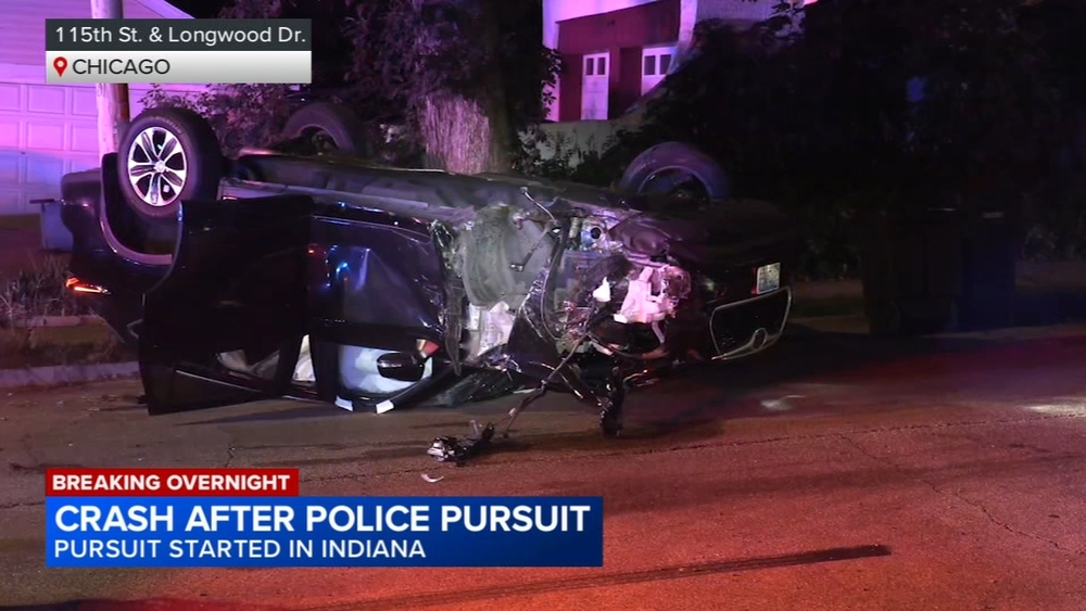 Several injured after Ind. police chase ends in South Side crash
