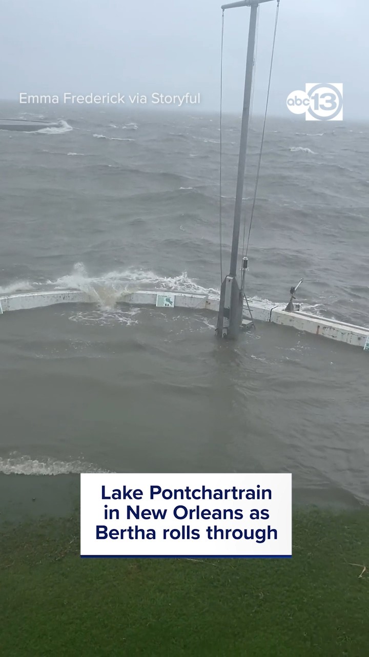 Lake_Pontchartrain swells as Tropical Storm Bertha makes landfall