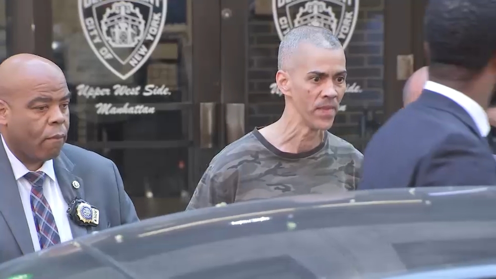 Suspect faces hate crime charges in UWS stabbings