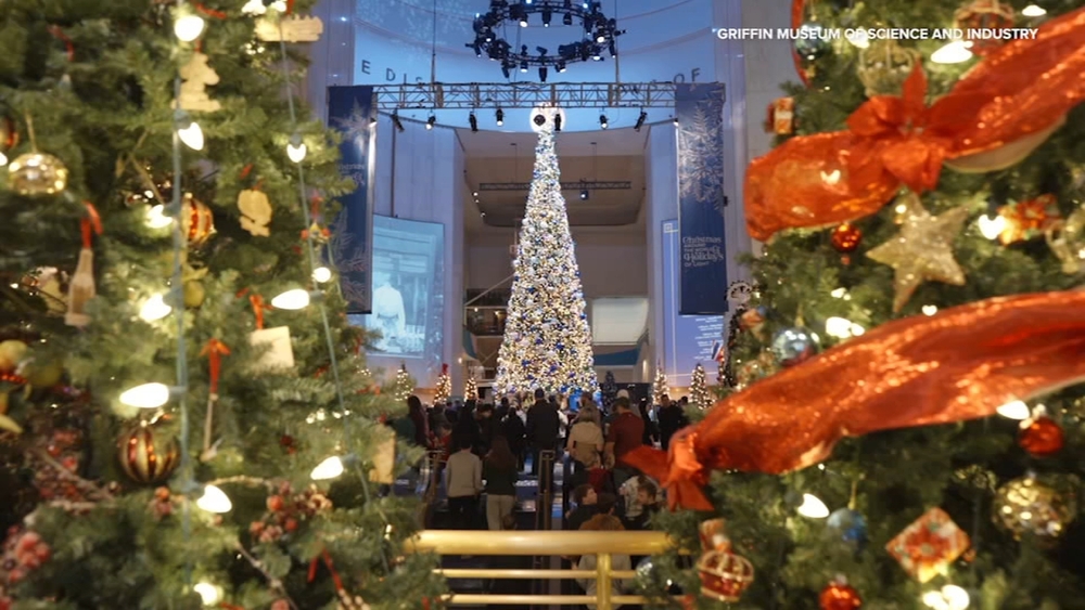 Griffin Museum of Science and Industry celebrates Christmas in July