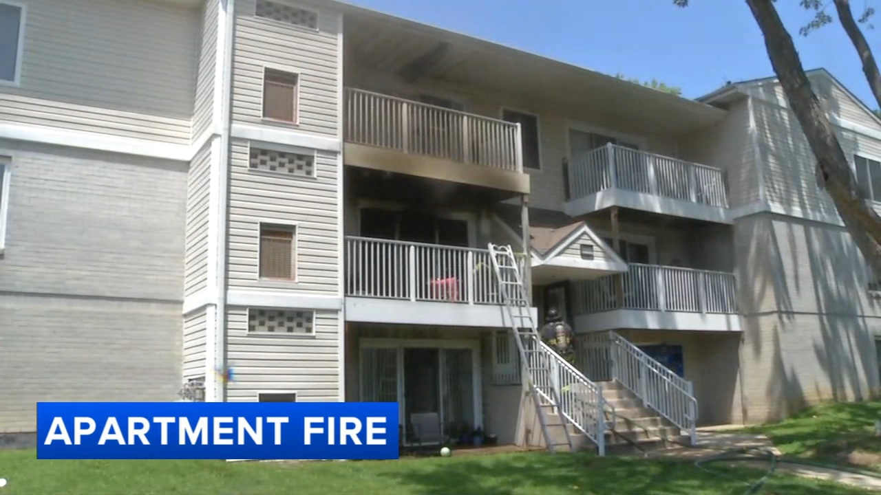 1 person hospitalized following apartment fire in New Castle County