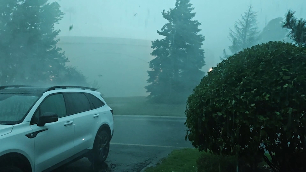 Severe weather brings hail, torrential rain in Tinley Park, Illinois