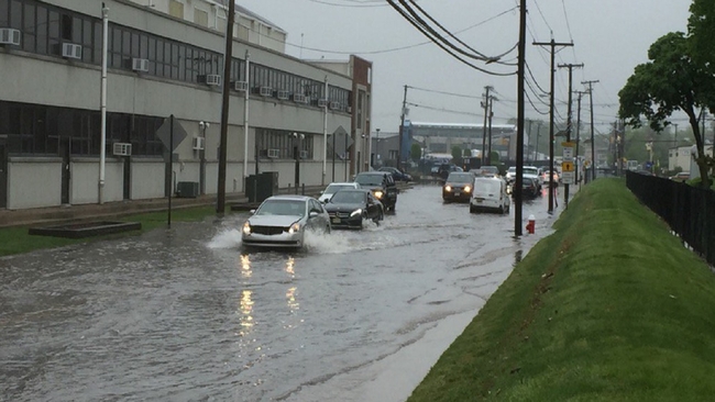 Flash flooding turns roads into rivers, stifles transit throughout NYC ...
