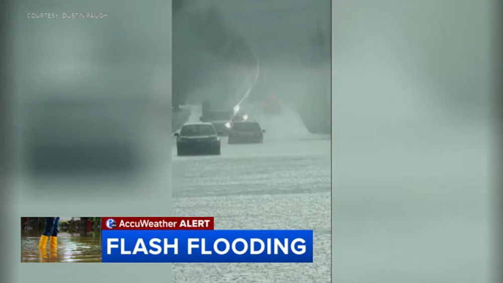 Flash flooding strands drivers in Hammonton, NJ