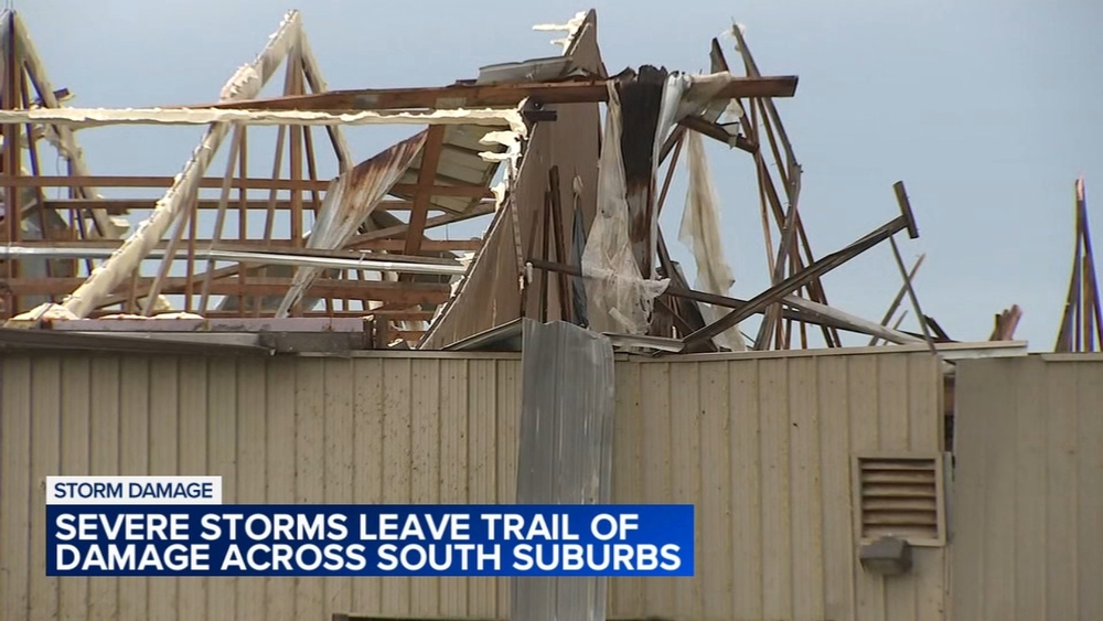 Chicago area cleaning up after storms leave heavy damage