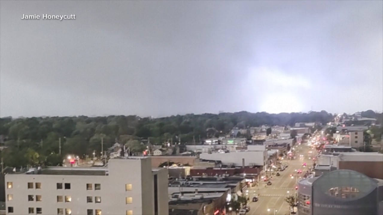 Tornadoes touch down in Wisconsin