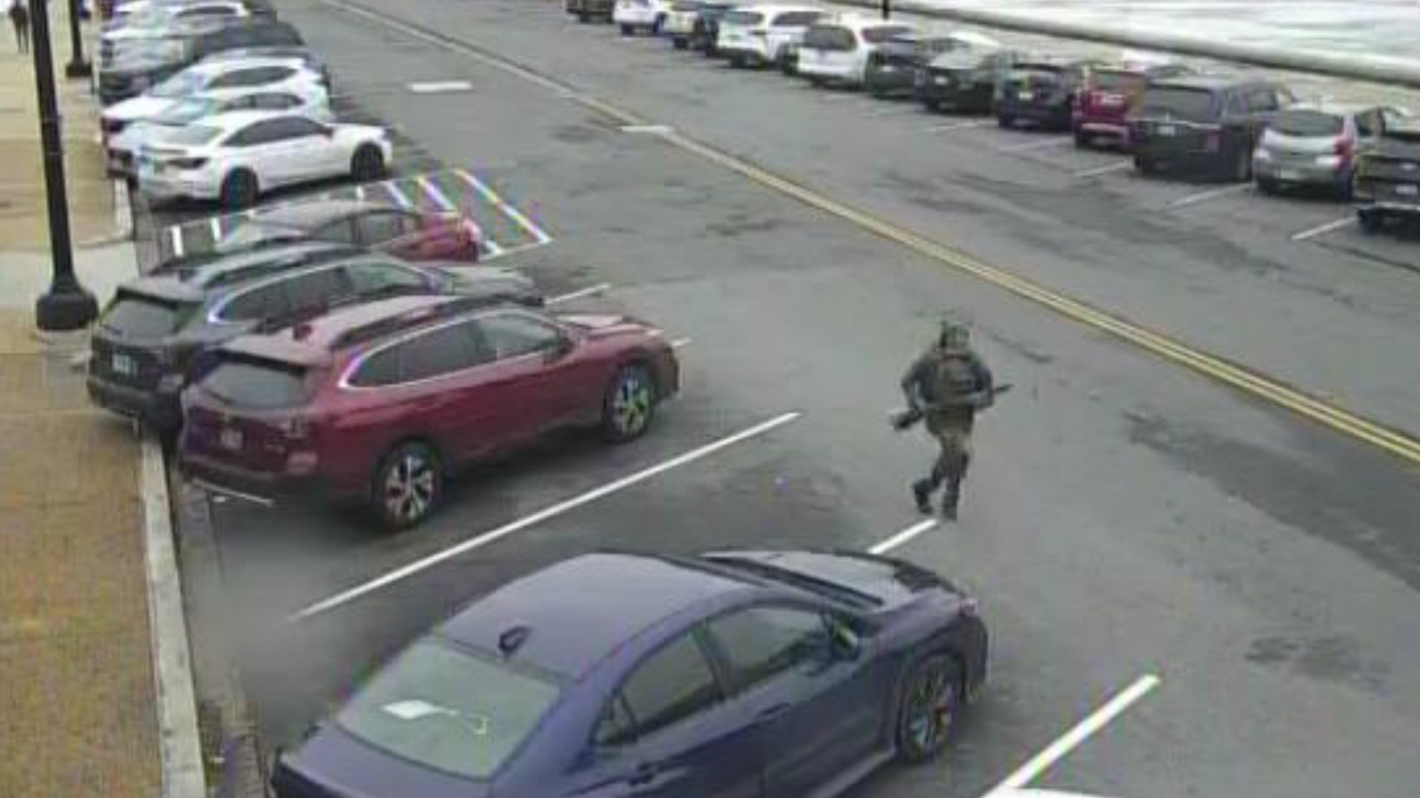 Georgia teen pleads guilty to gun charge for running onto Capitol grounds with loaded shotgun
