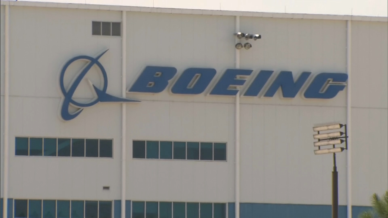 Seats on hundreds of Boeing 737 MAX jets may need inspections: FAA